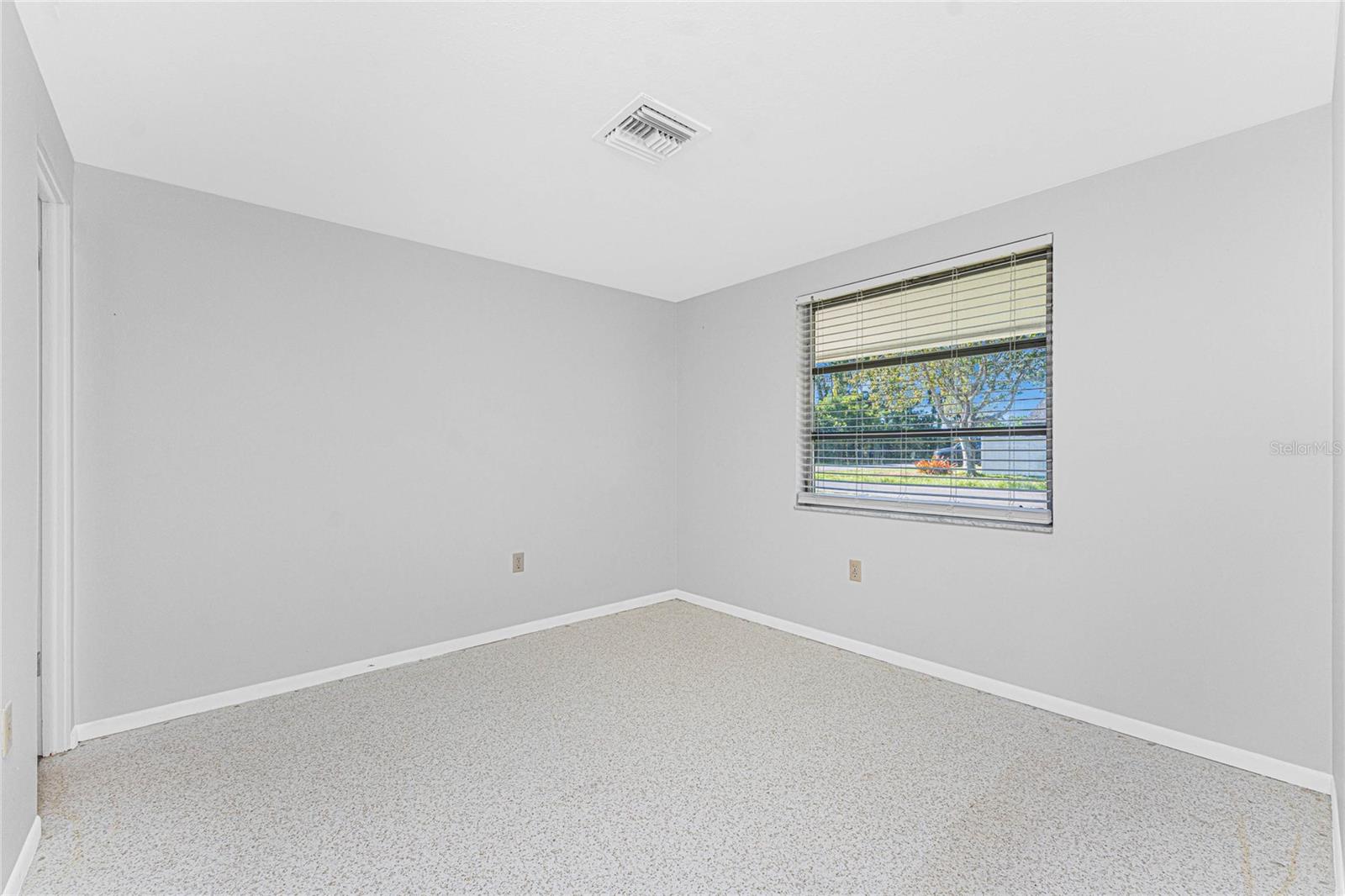 Image 31 of 61 For 3565 Sterling Road