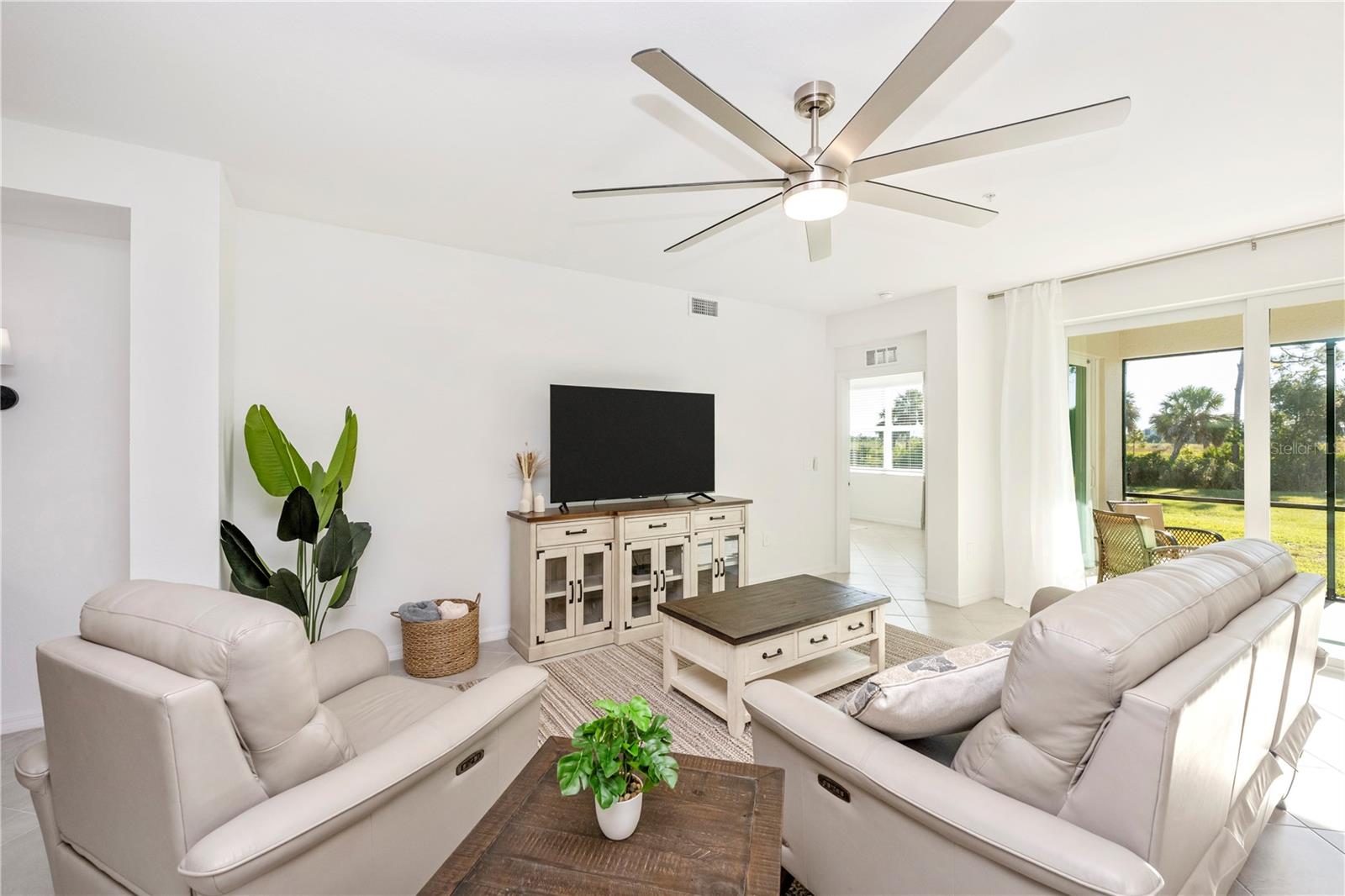 Image 19 of 89 For 17640 Boracay Court 102