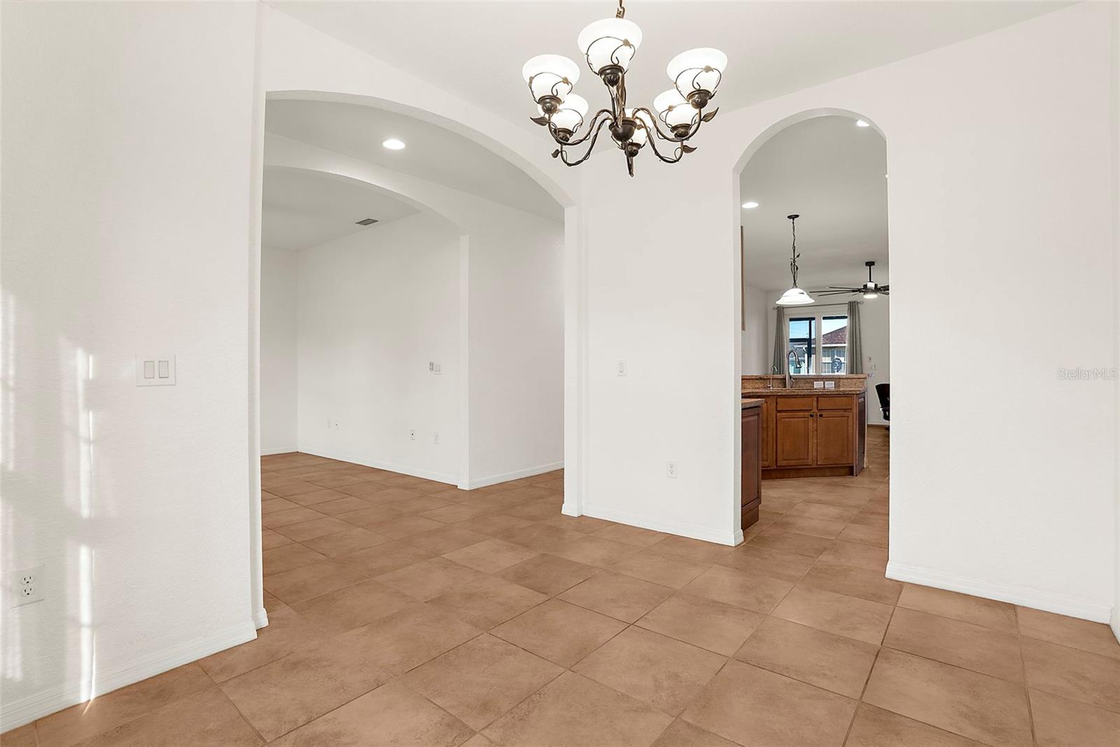 Image 13 of 45 For 5034 Jody Avenue