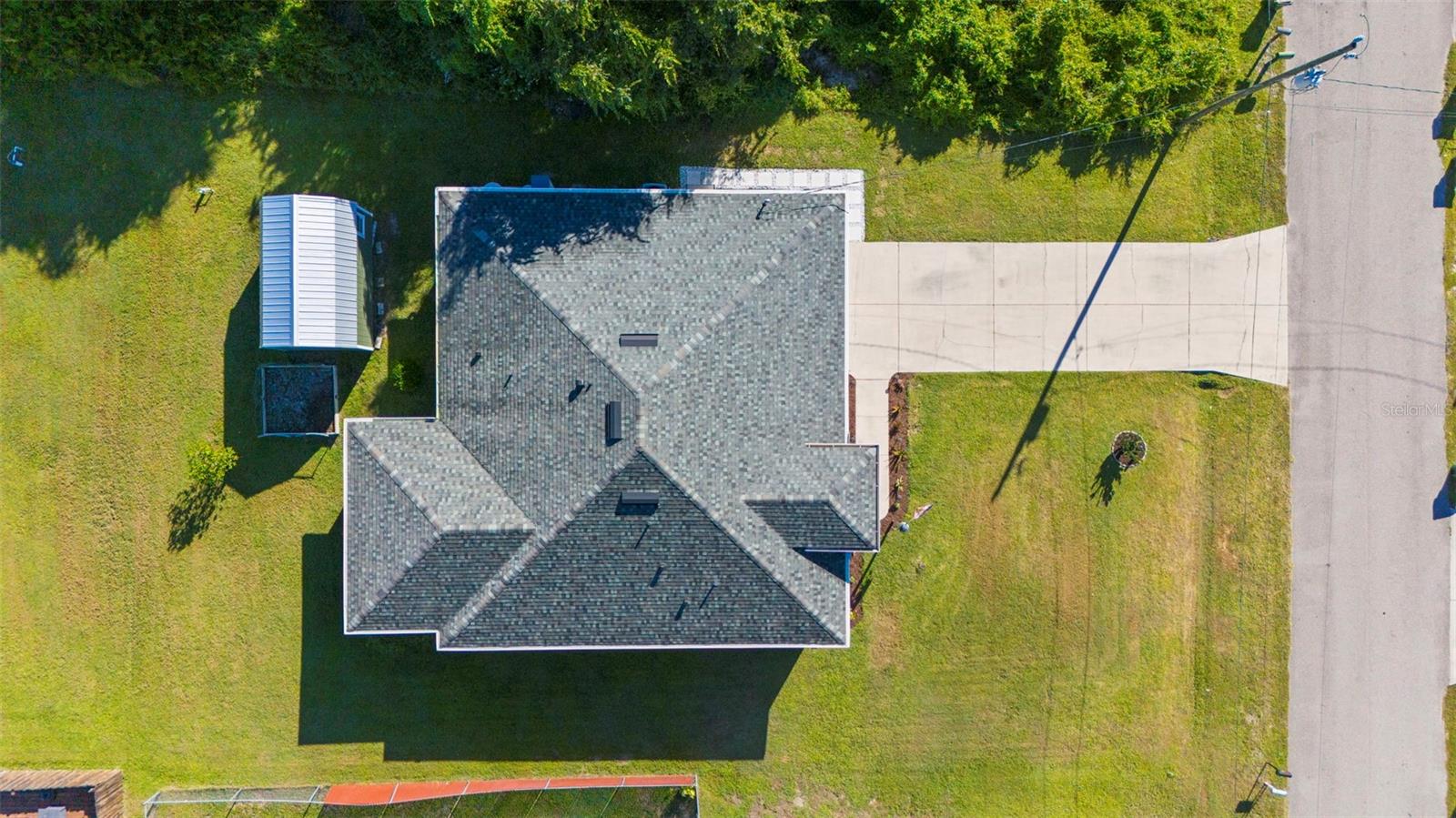 Image 3 of 45 For 5034 Jody Avenue