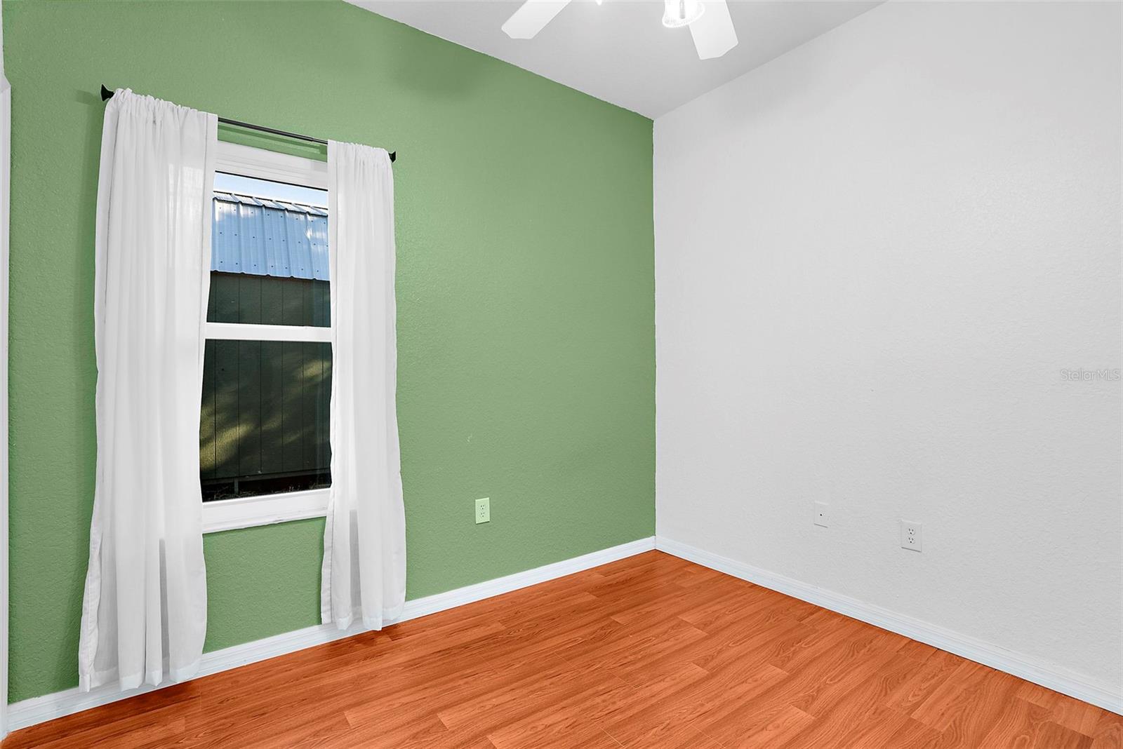 Image 34 of 45 For 5034 Jody Avenue