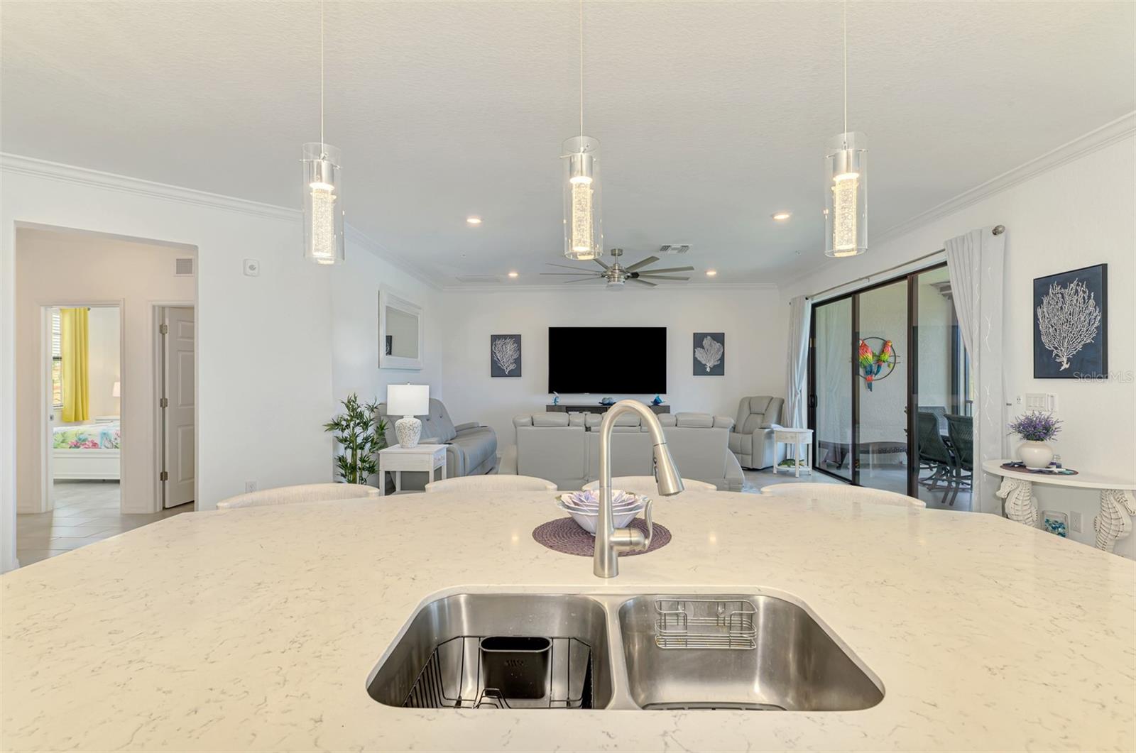 Image 27 of 92 For 10213 Staggerbush Drive 202