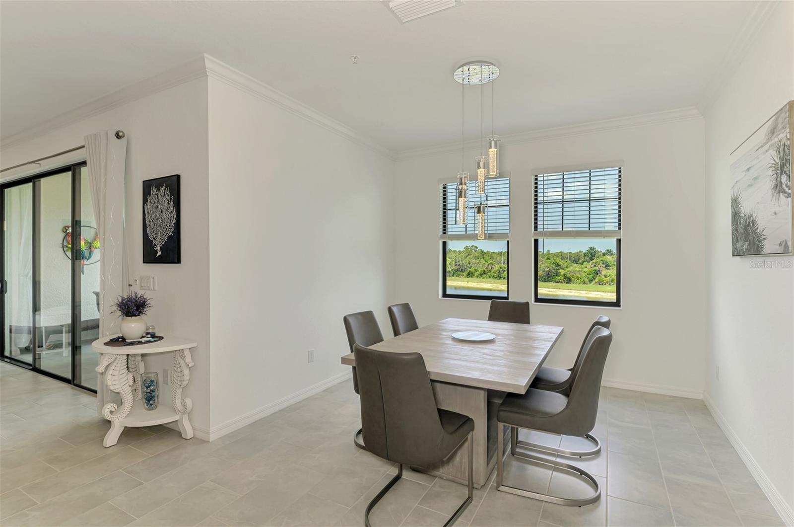 Image 29 of 92 For 10213 Staggerbush Drive 202