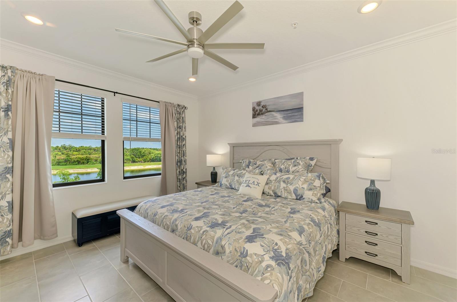 Image 31 of 92 For 10213 Staggerbush Drive 202