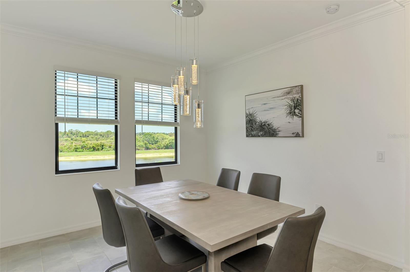 Image 34 of 92 For 10213 Staggerbush Drive 202