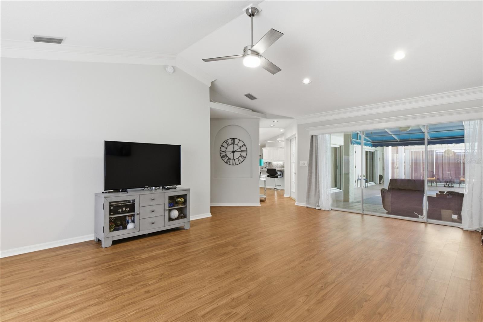 Image 11 of 43 For 1032 Harbor Town Drive