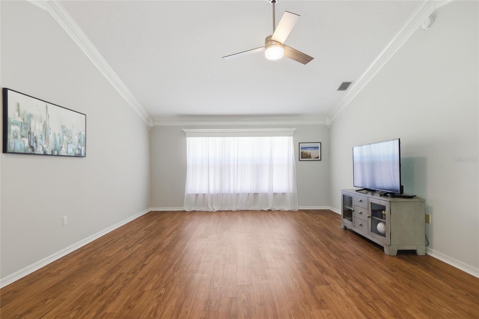 Image 12 of 43 For 1032 Harbor Town Drive