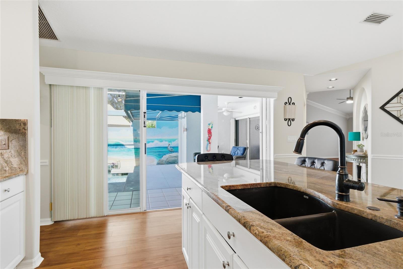 Image 16 of 43 For 1032 Harbor Town Drive