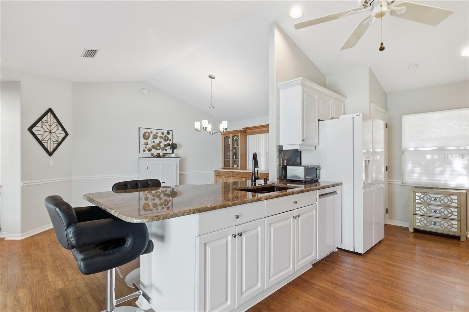 Image 19 of 43 For 1032 Harbor Town Drive