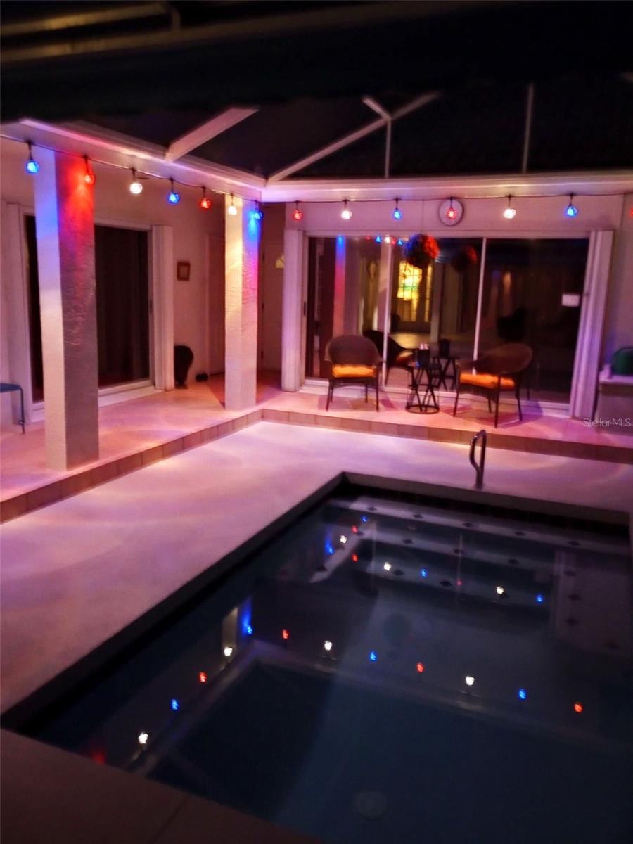 Image 39 of 43 For 1032 Harbor Town Drive