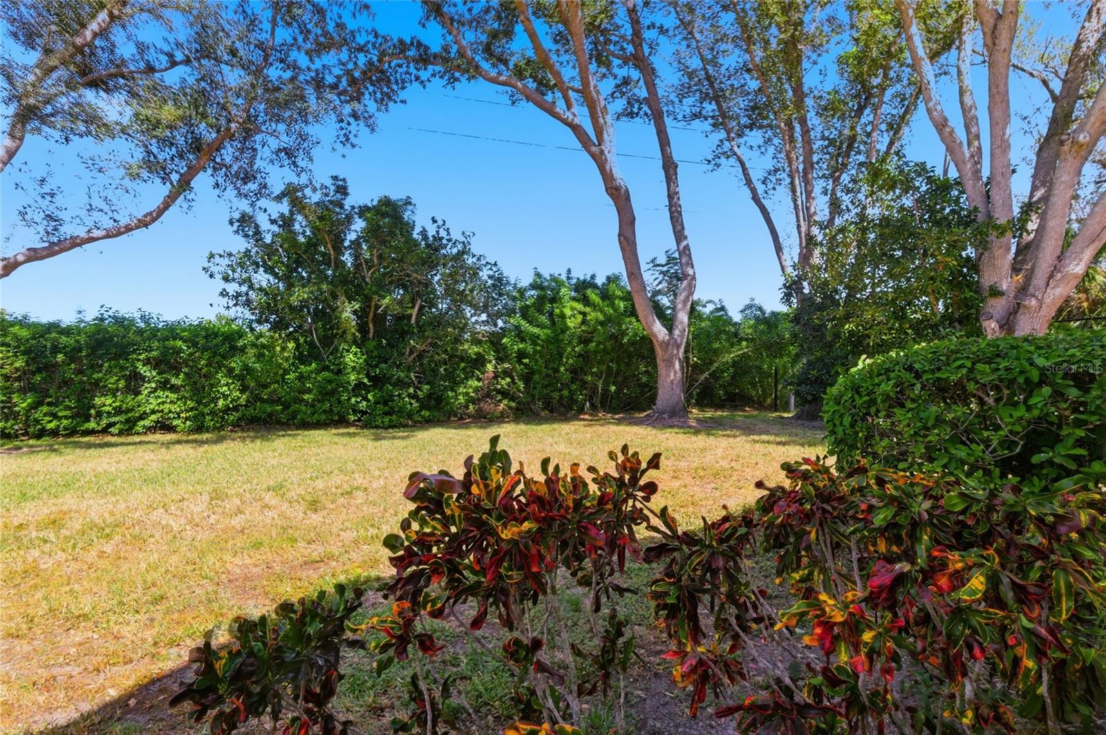 Image 41 of 43 For 1032 Harbor Town Drive