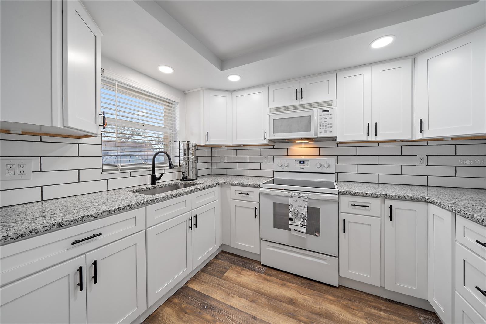 Image 4 of 27 For 1703 Bal Harbour Drive 2