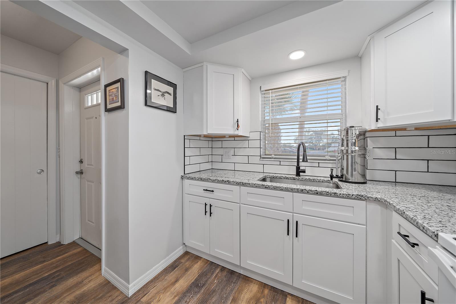Image 6 of 27 For 1703 Bal Harbour Drive 2