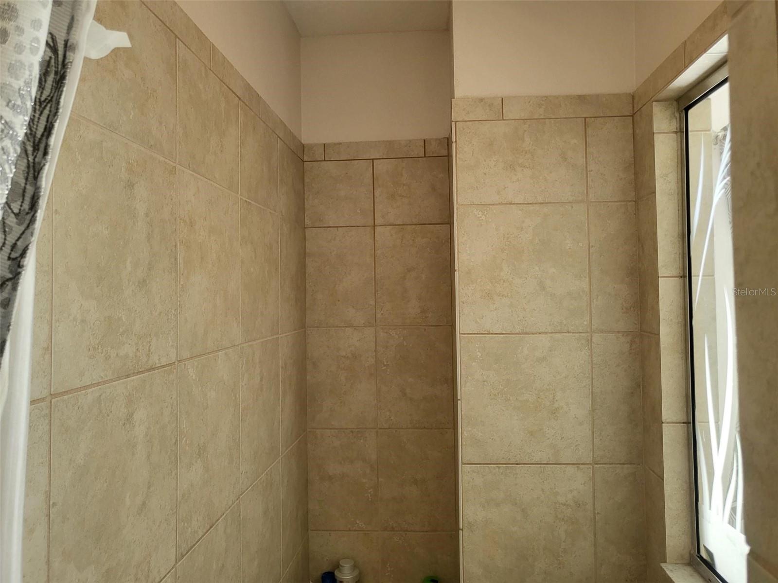 Image 21 of 33 For 107 Wading Bird Drive