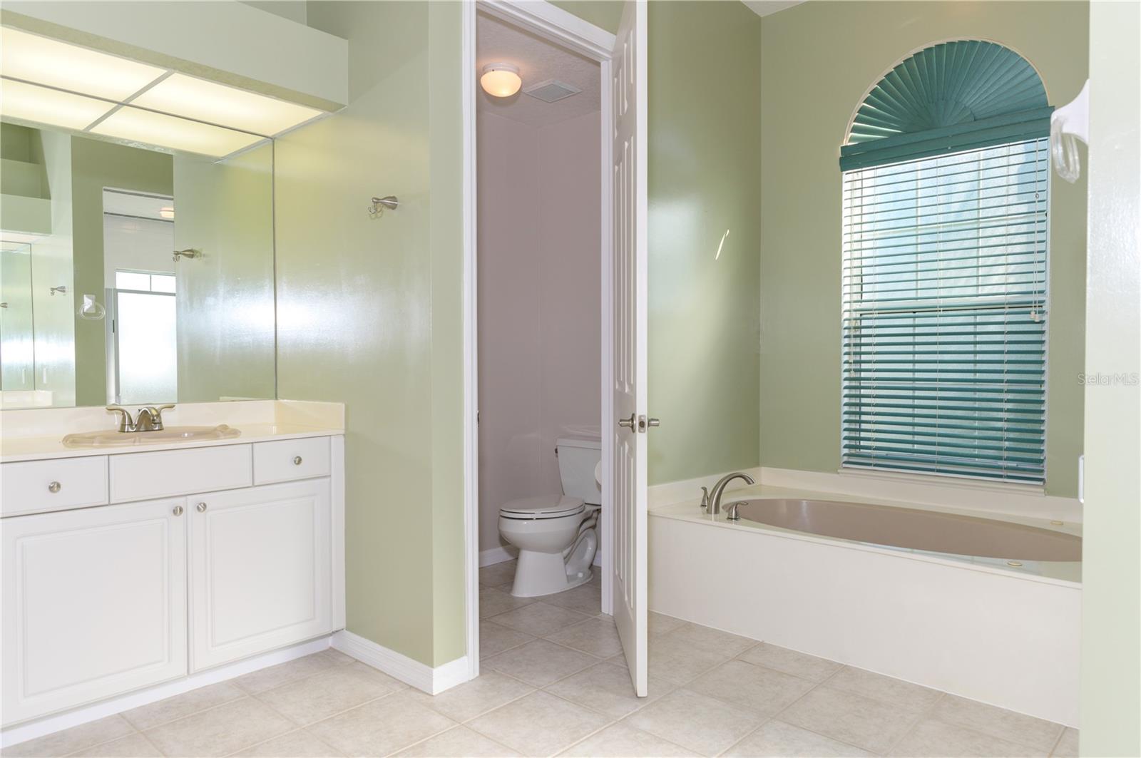 Image 16 of 44 For 4231 Eagle Nest Court