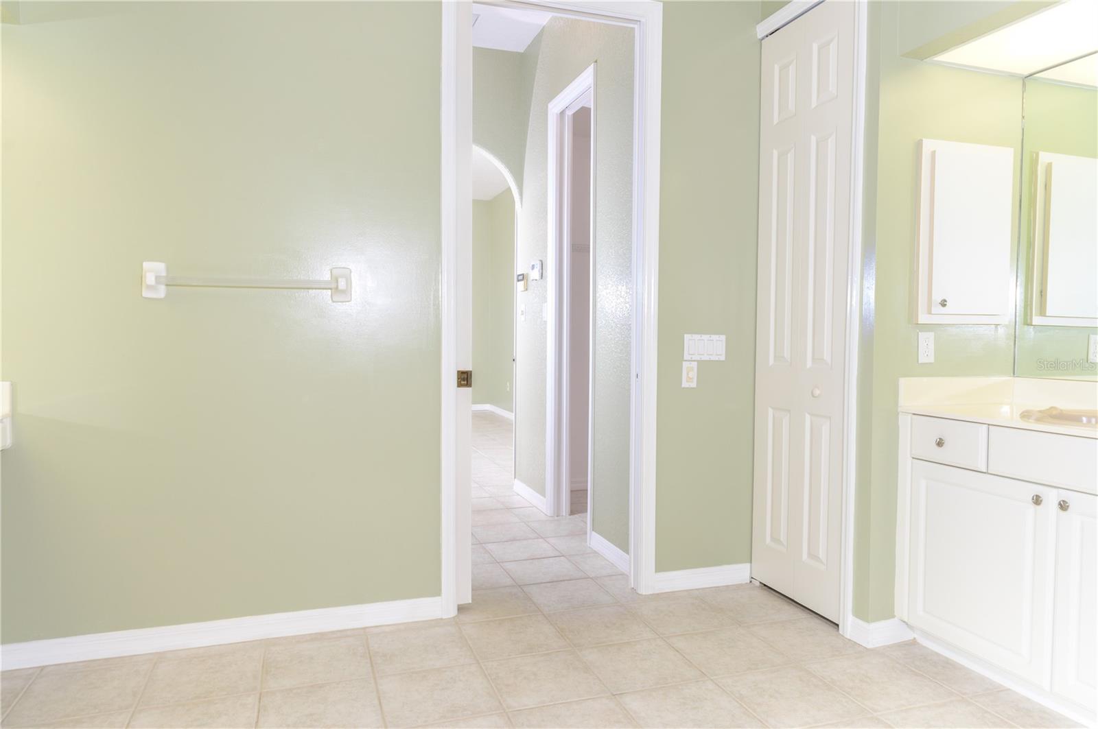 Image 18 of 44 For 4231 Eagle Nest Court