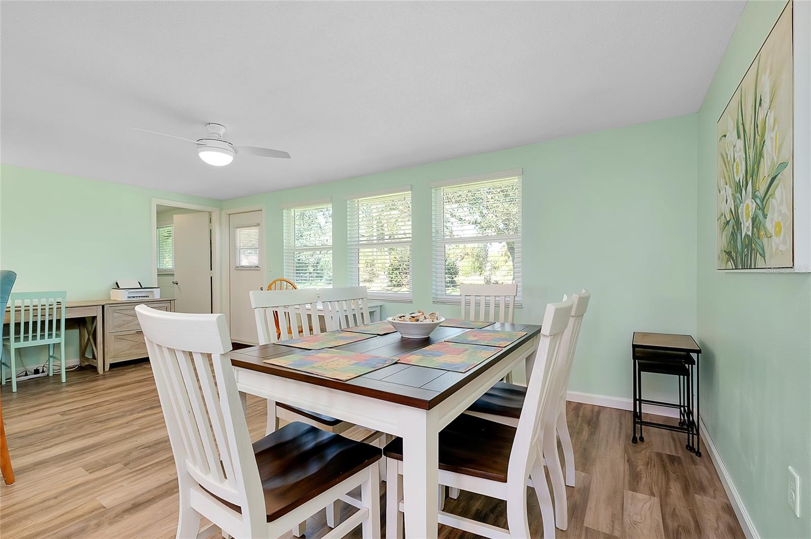 Image 19 of 48 For 616 Circlewood Drive S2-14