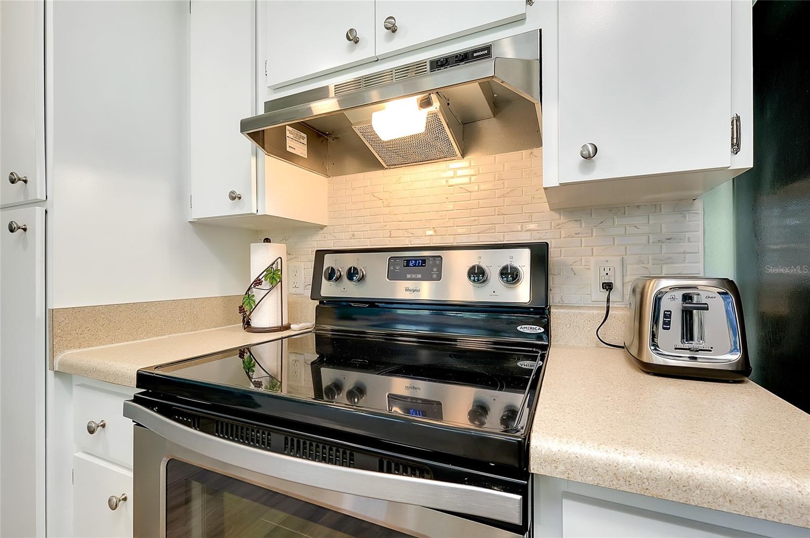 Image 20 of 48 For 616 Circlewood Drive S2-14