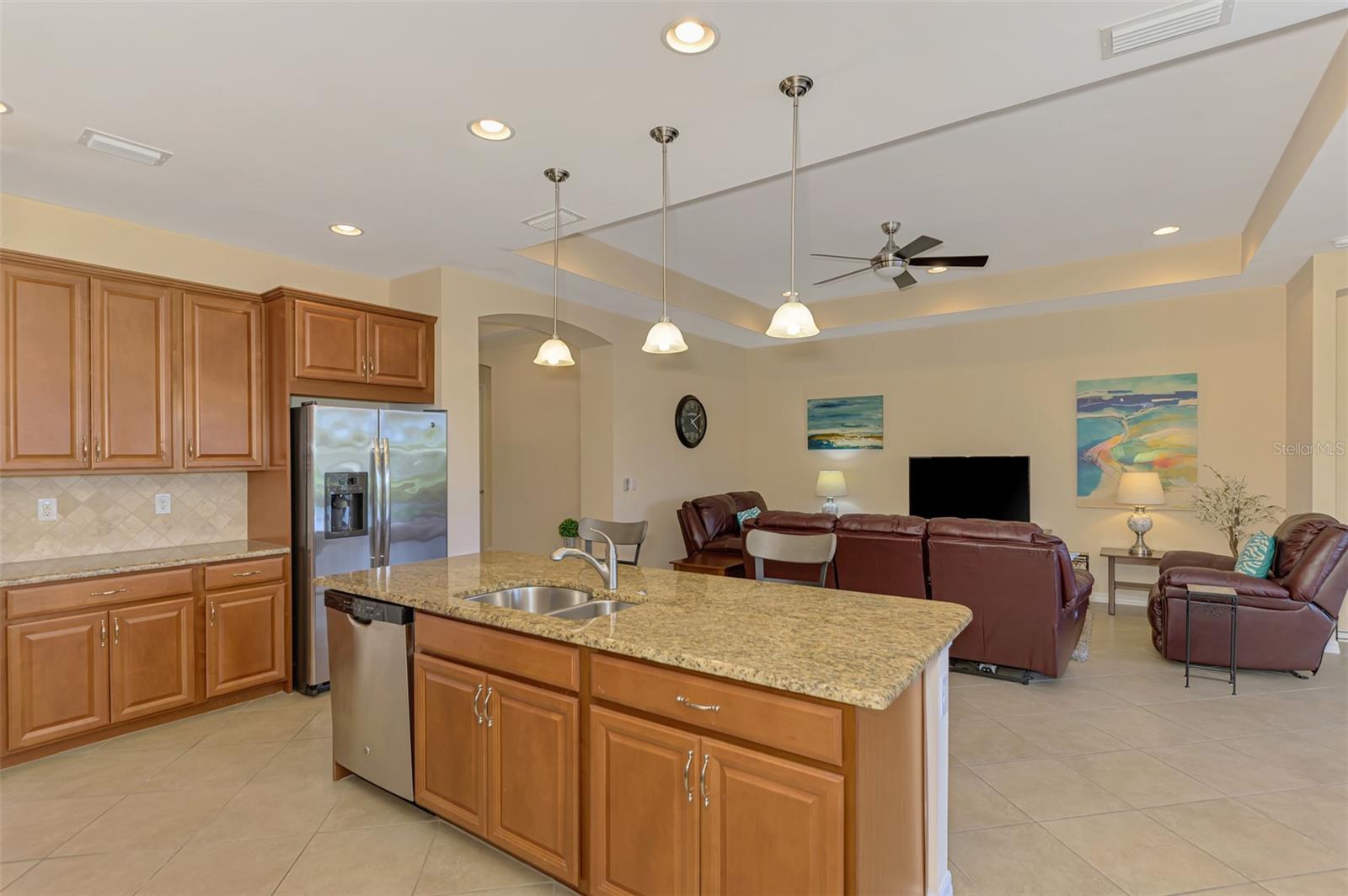 Image 18 of 69 For 1050 Bluffwood Drive