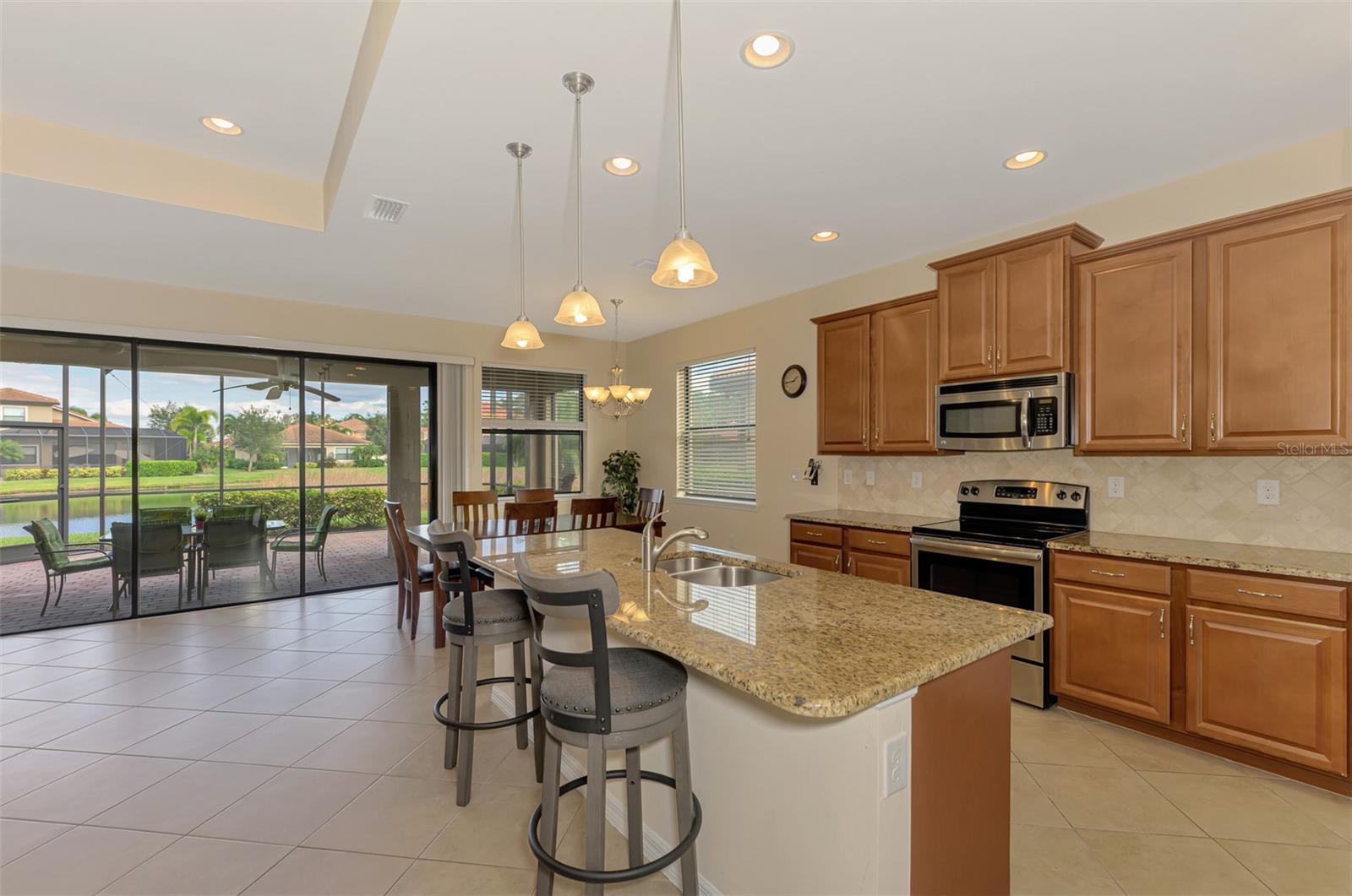 Image 23 of 69 For 1050 Bluffwood Drive