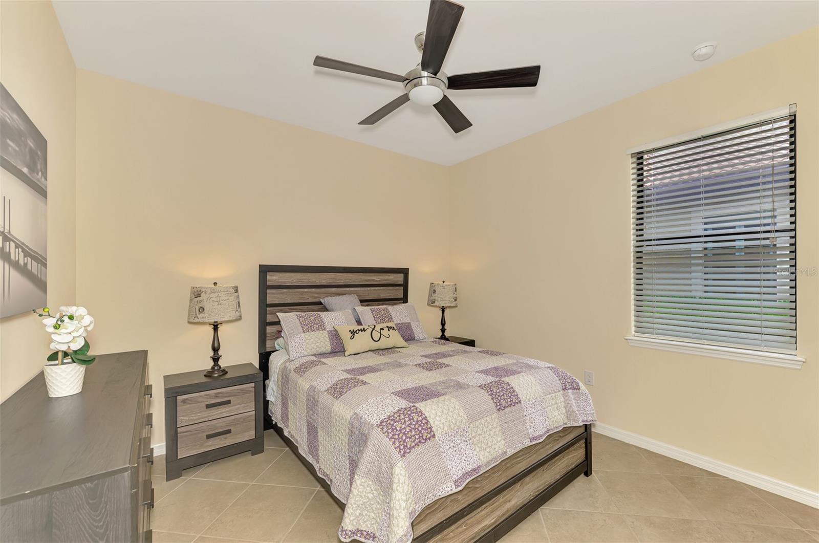 Image 36 of 69 For 1050 Bluffwood Drive