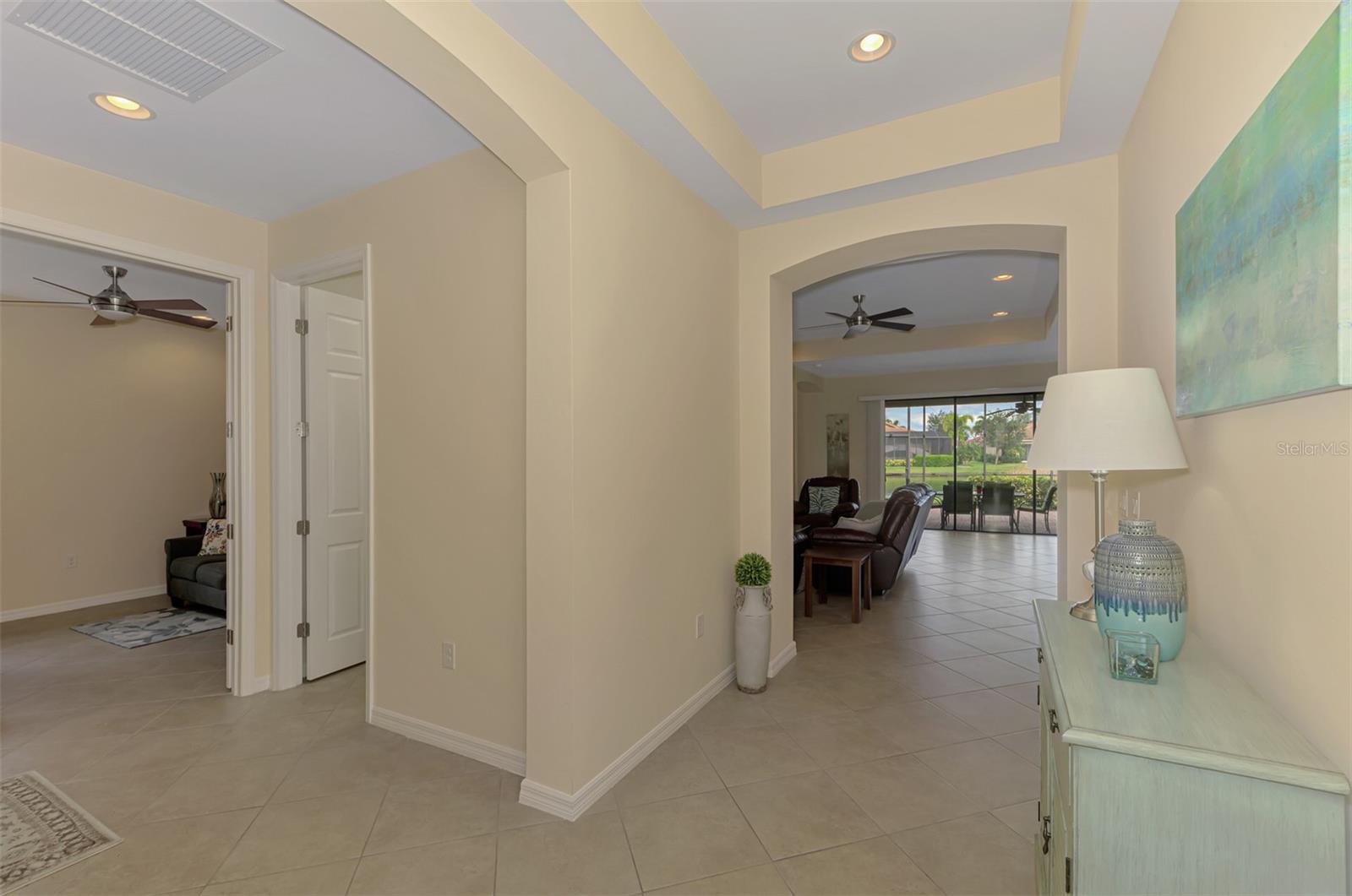 Image 41 of 69 For 1050 Bluffwood Drive