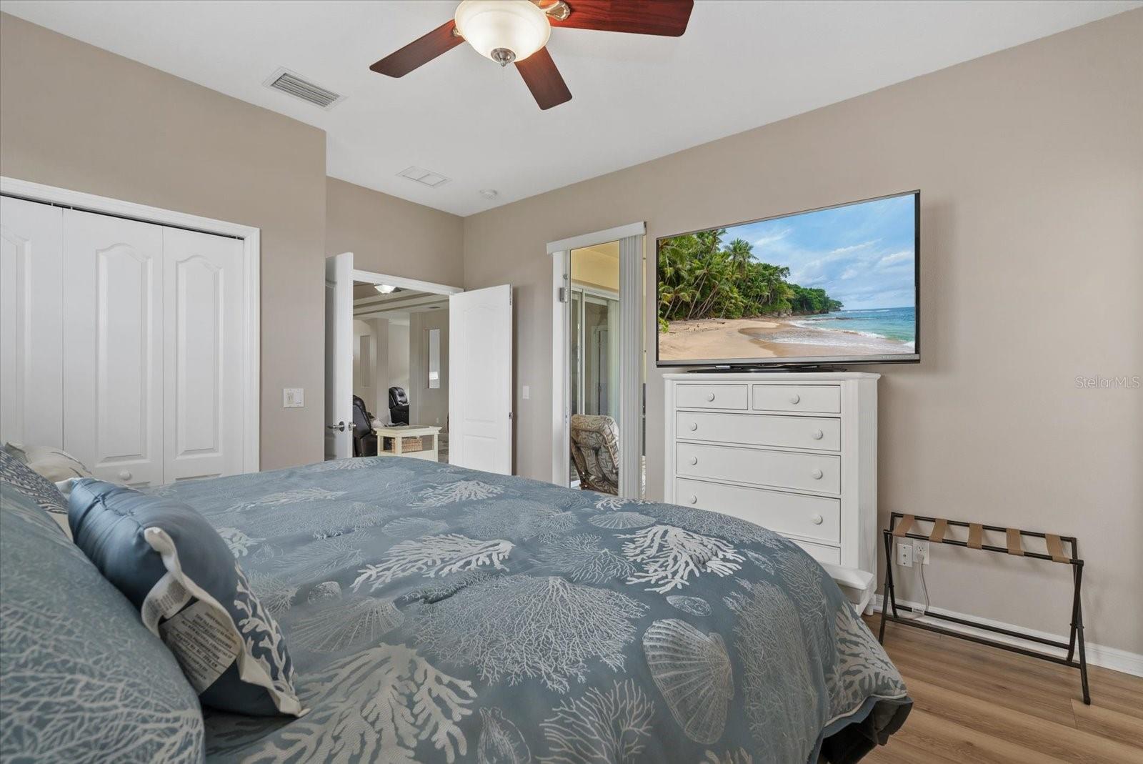 Image 27 of 52 For 6227 French Creek Court