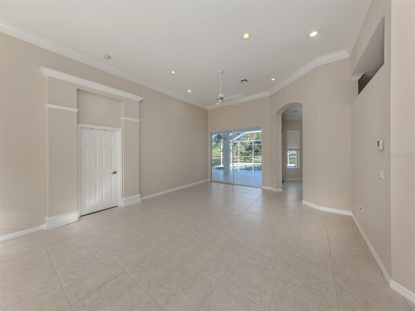 Image 10 of 99 For 583 Mossy Creek Drive