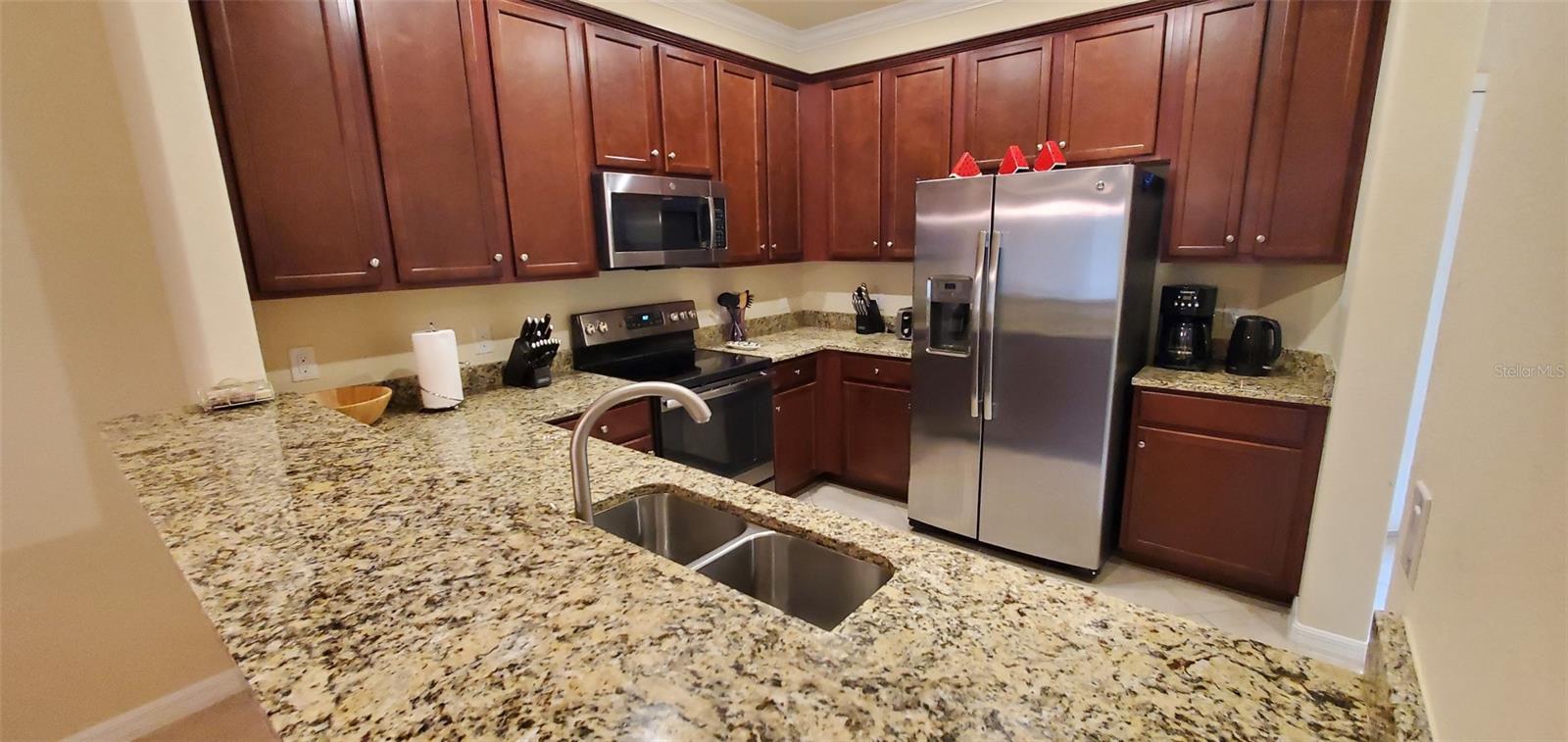 Image 3 of 34 For 20229 Lagente Circle