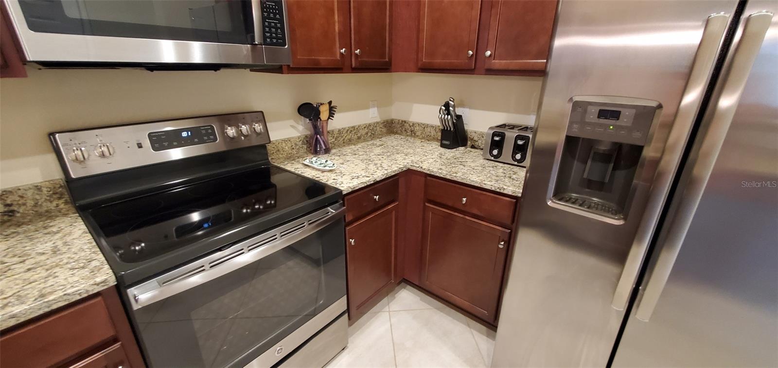 Image 5 of 34 For 20229 Lagente Circle