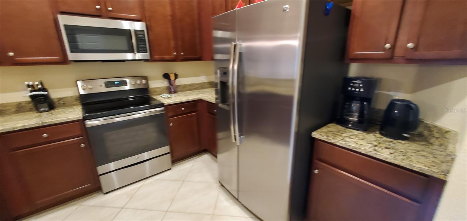 Image 7 of 34 For 20229 Lagente Circle