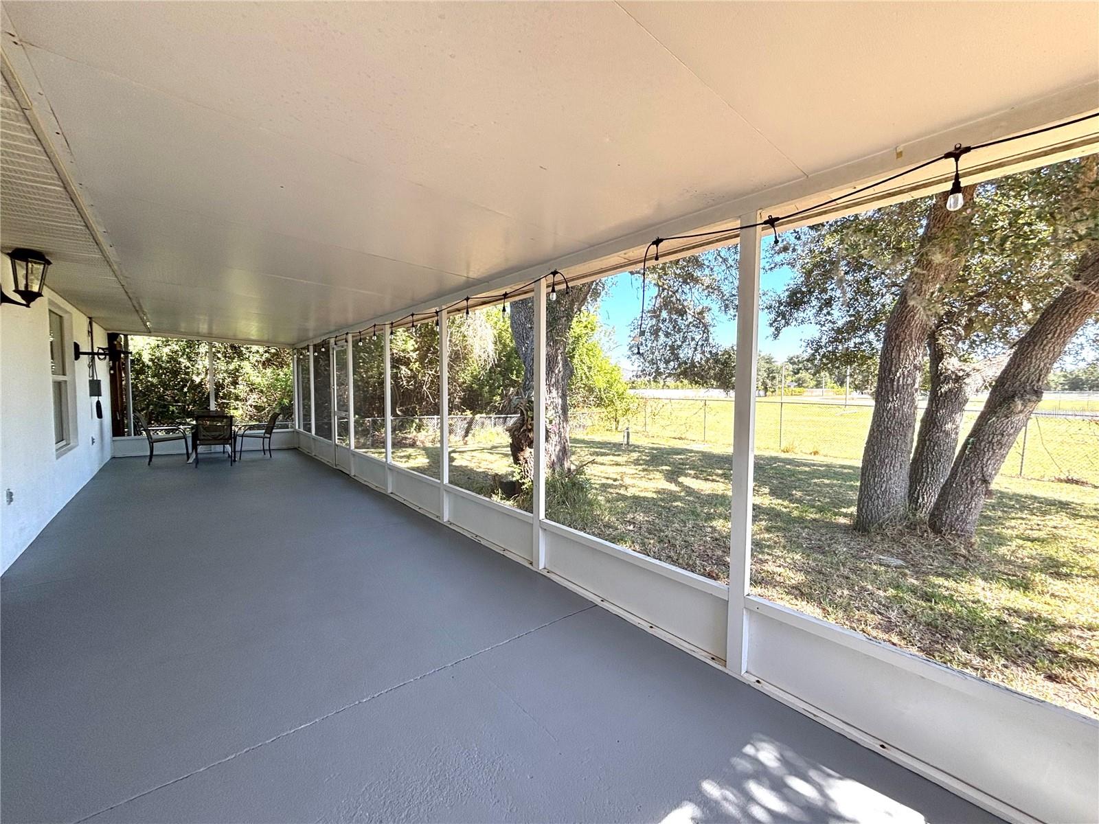 Image 26 of 41 For 1114 Narramore Street