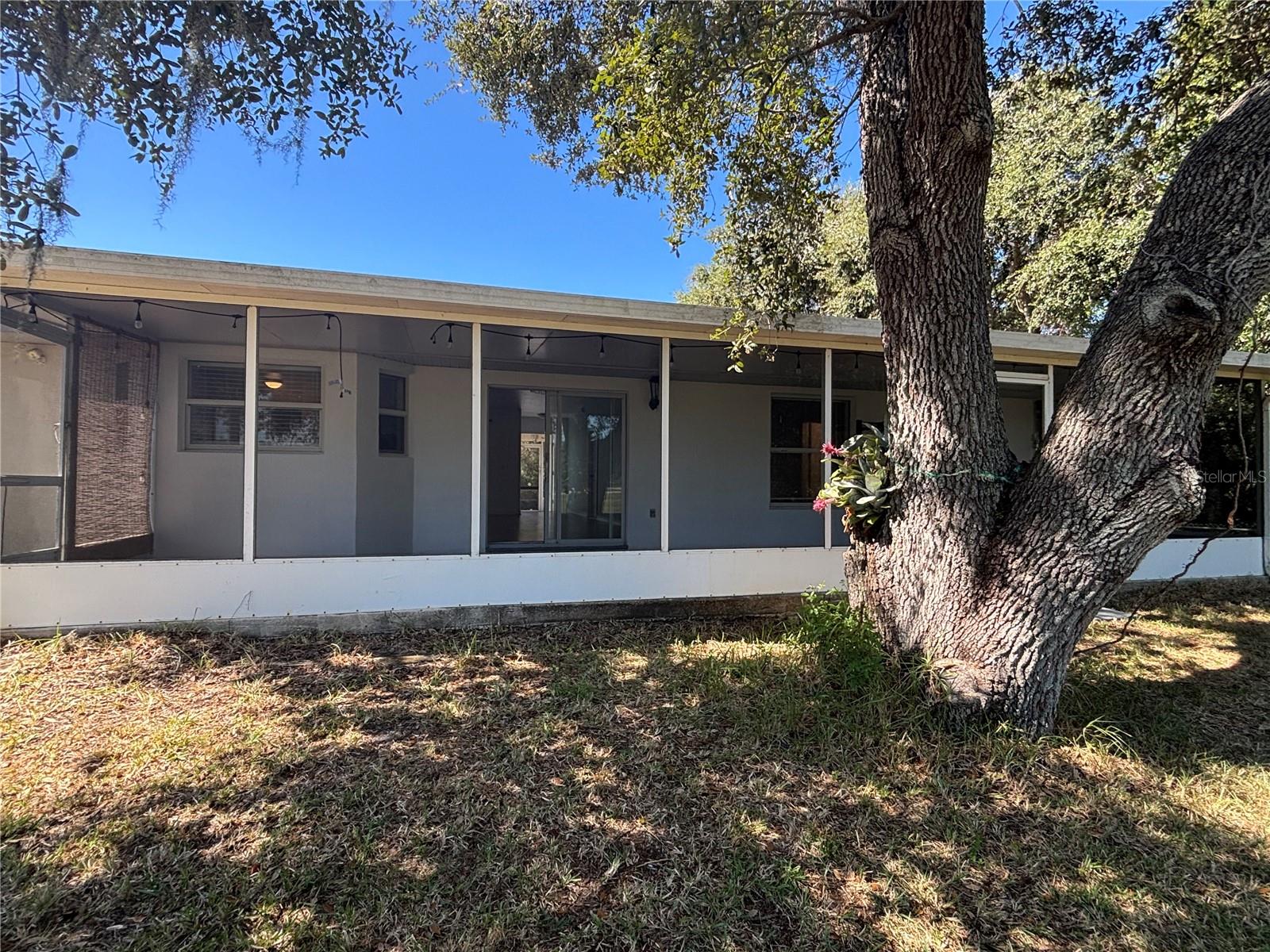 Image 35 of 41 For 1114 Narramore Street