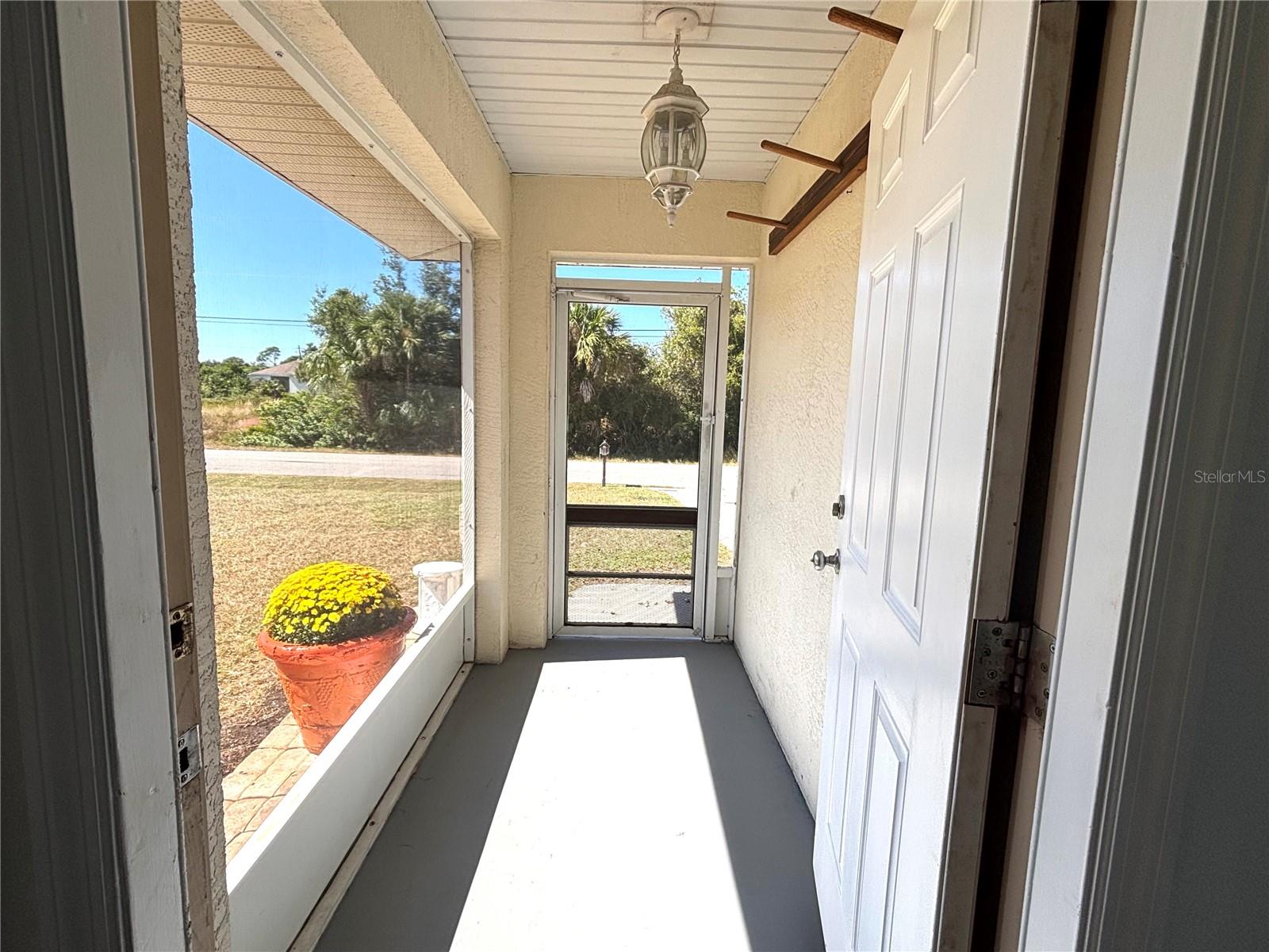 Image 40 of 41 For 1114 Narramore Street