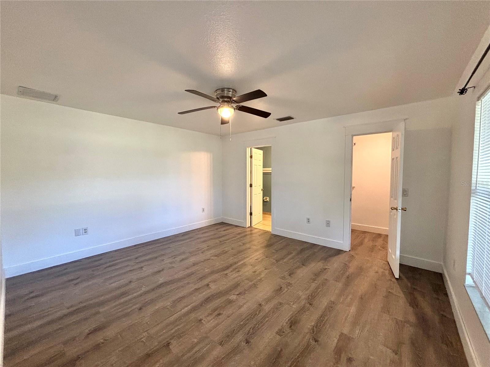 Image 8 of 41 For 1114 Narramore Street