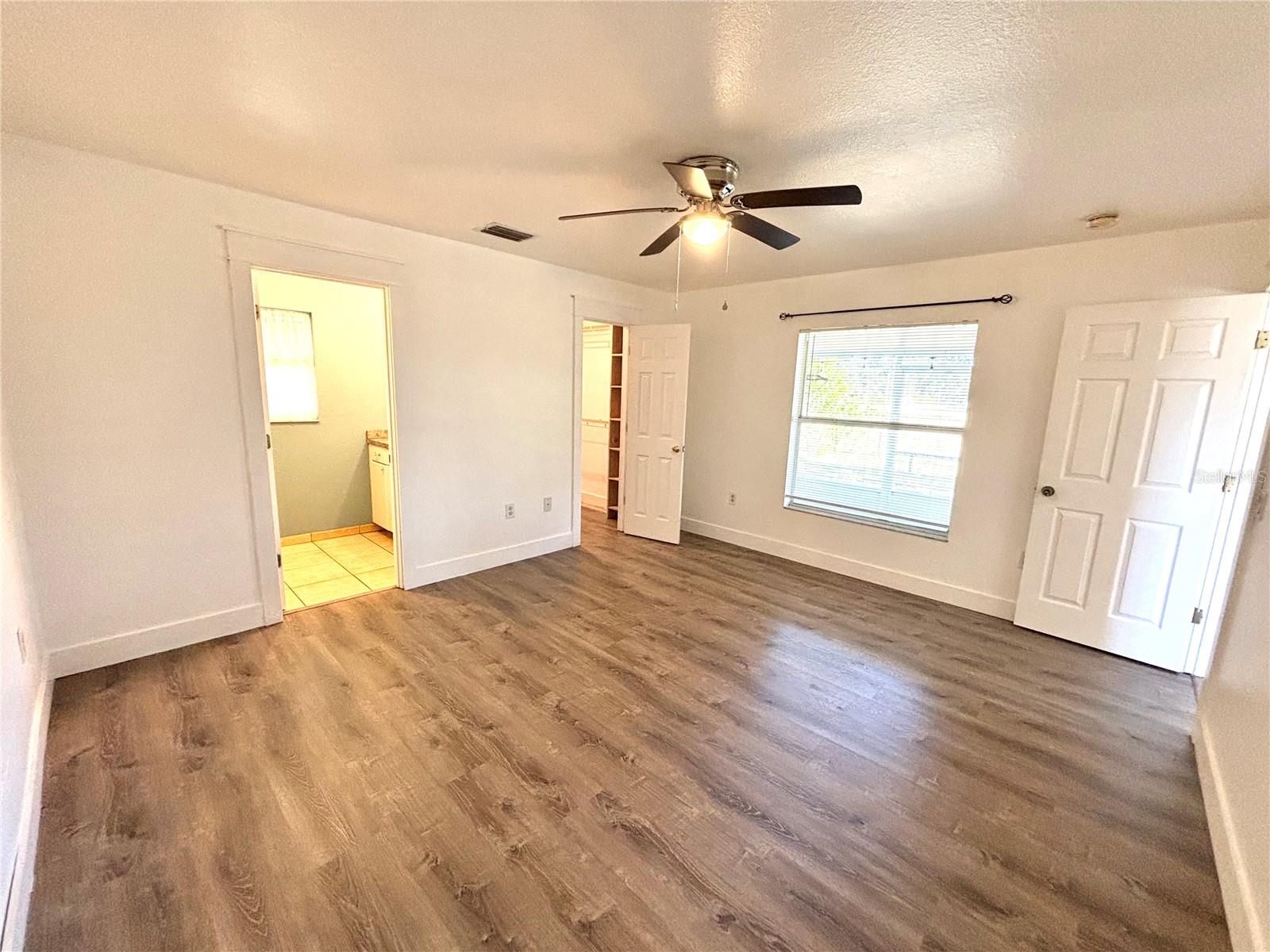 Image 9 of 41 For 1114 Narramore Street