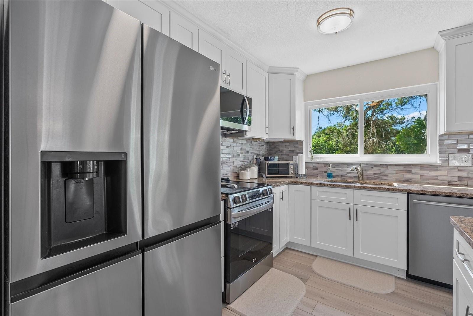 Image 14 of 44 For 4421 Mongite Road