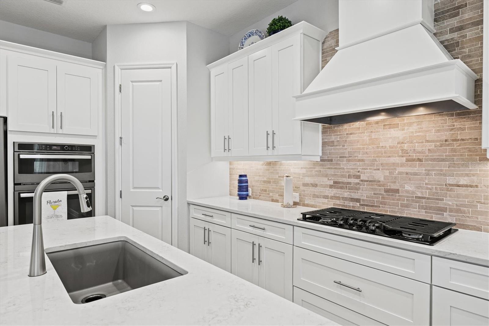 Image 21 of 86 For 12436 Destin Loop