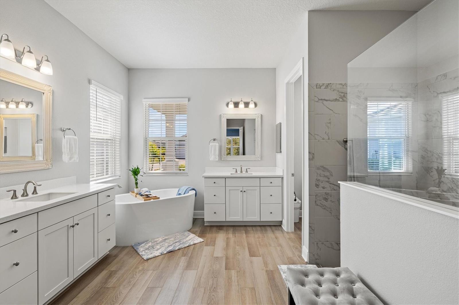 Image 31 of 86 For 12436 Destin Loop