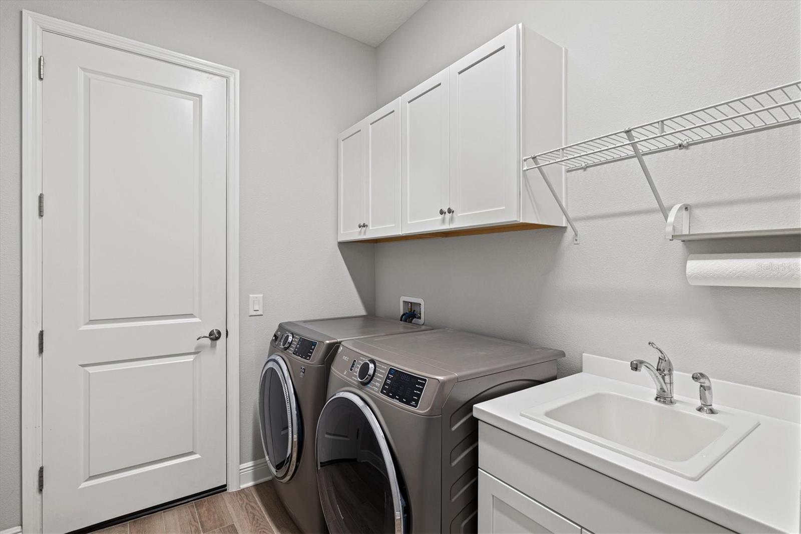 Image 37 of 86 For 12436 Destin Loop