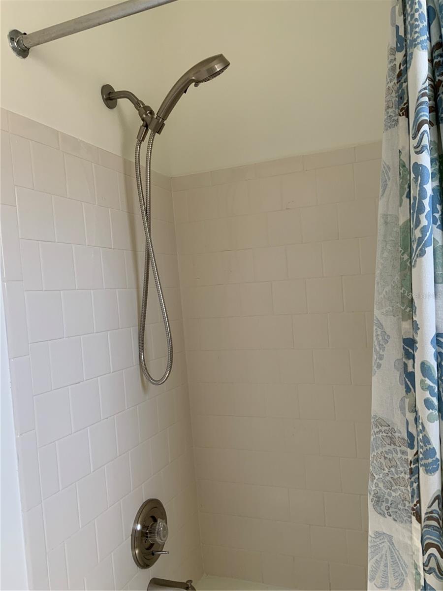 Image 19 of 20 For 2617 Riverbluff Parkway V151