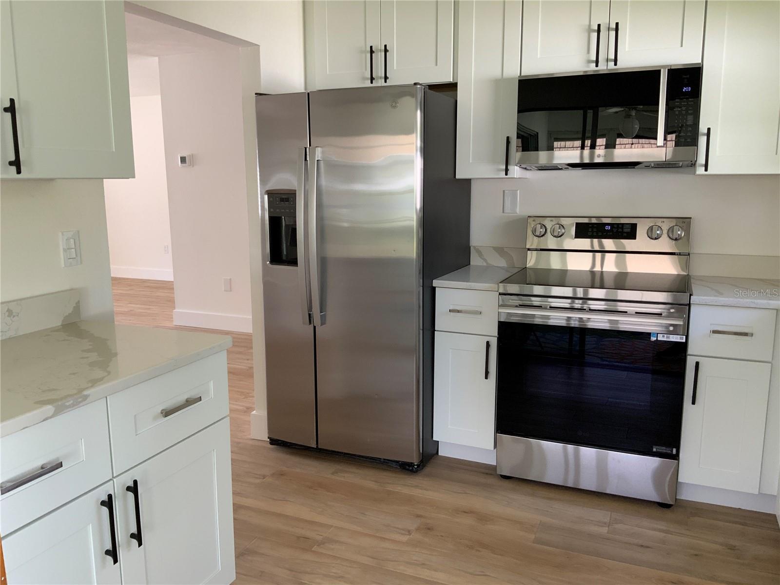 Image 8 of 20 For 2617 Riverbluff Parkway V151