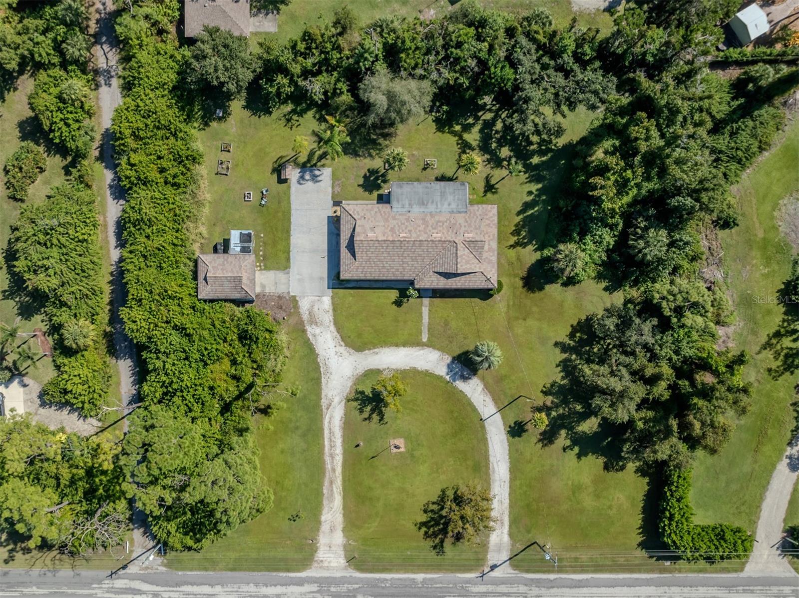 Image 32 of 36 For 1110 Gladstone Boulevard