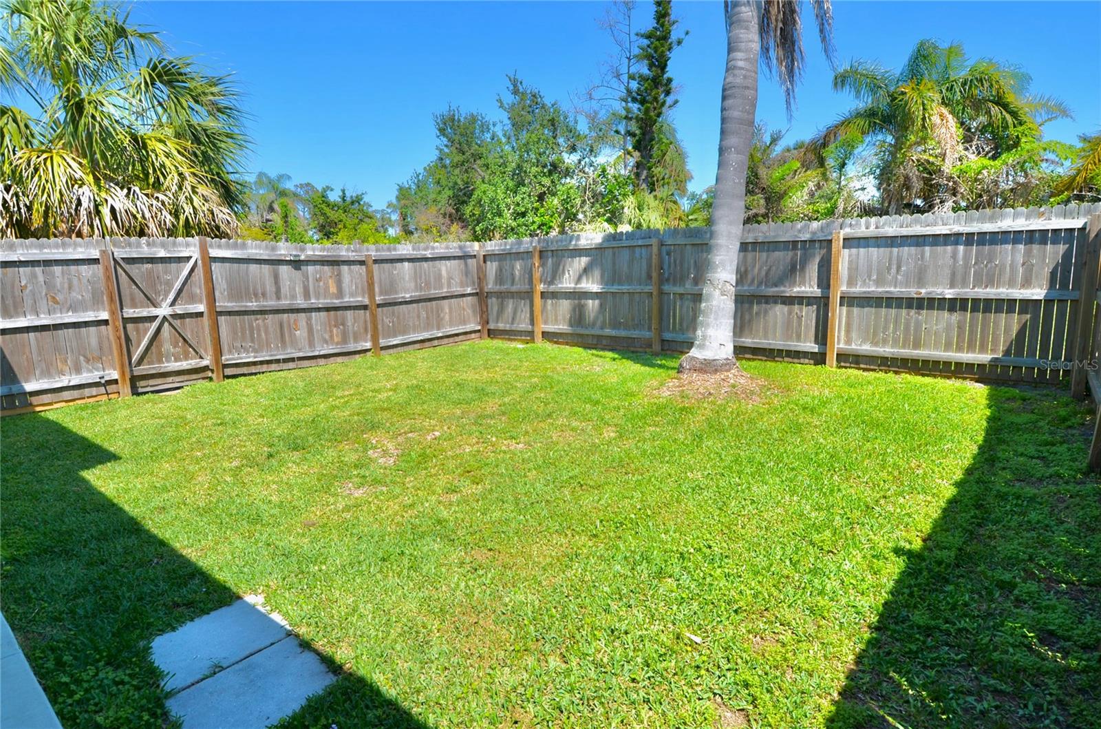 Image 52 of 85 For 411 Pameto Road