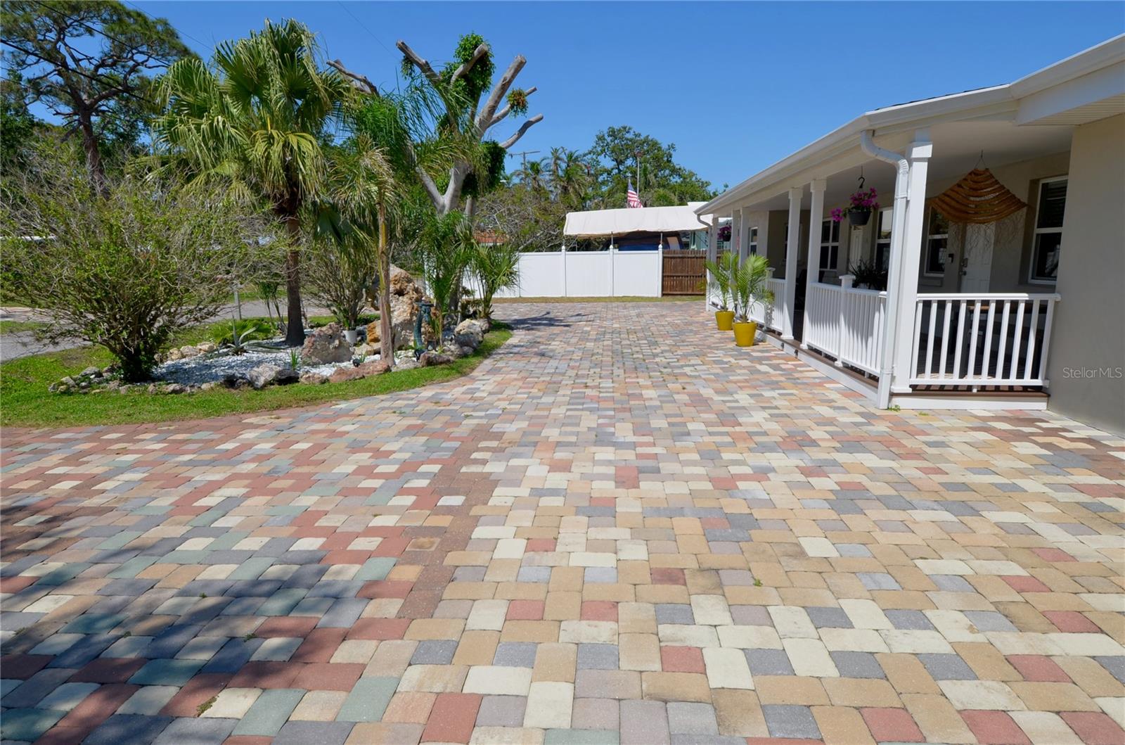 Image 68 of 85 For 411 Pameto Road