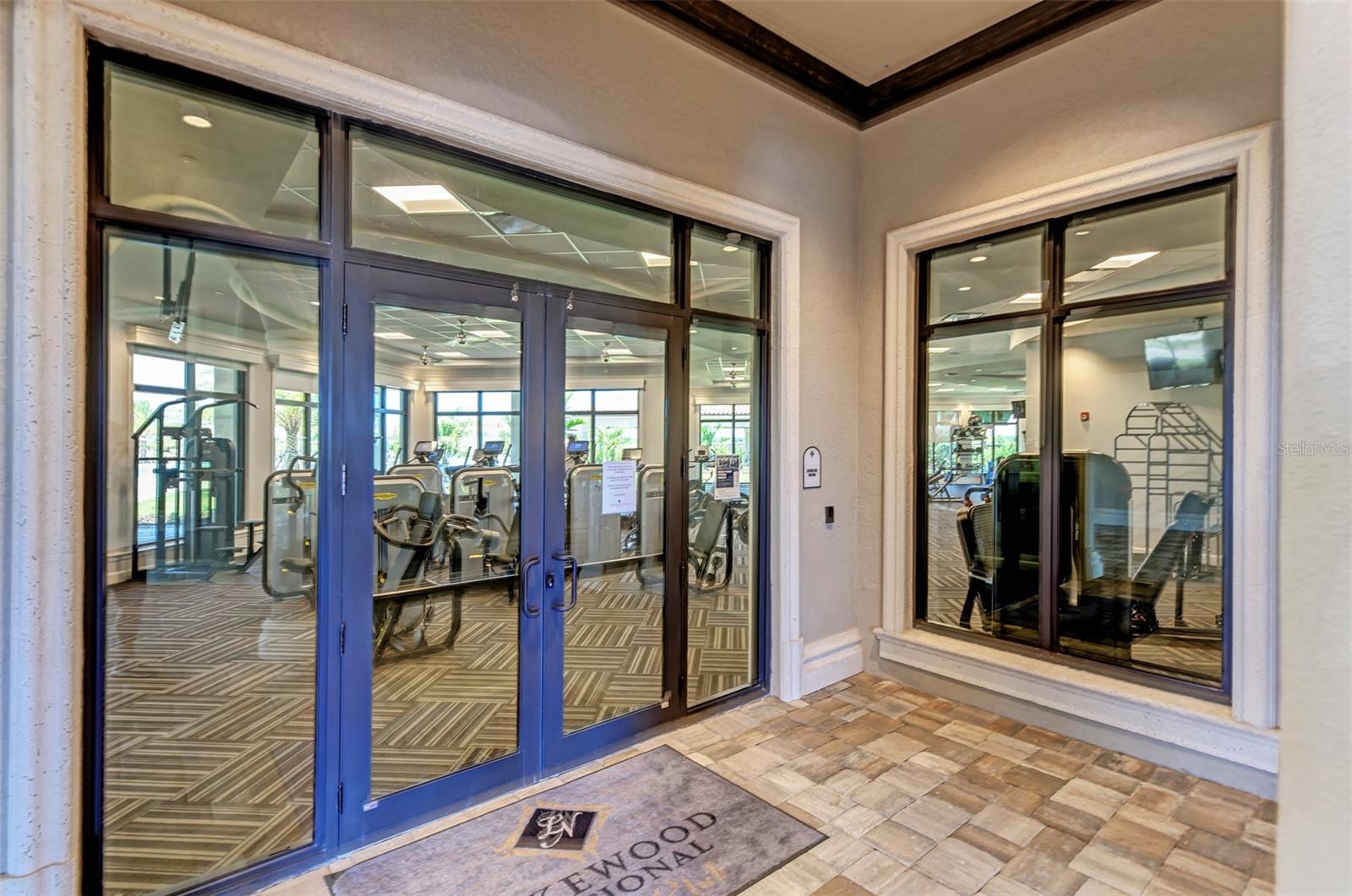 Image 64 of 71 For 17118 Vardon Terrace 202