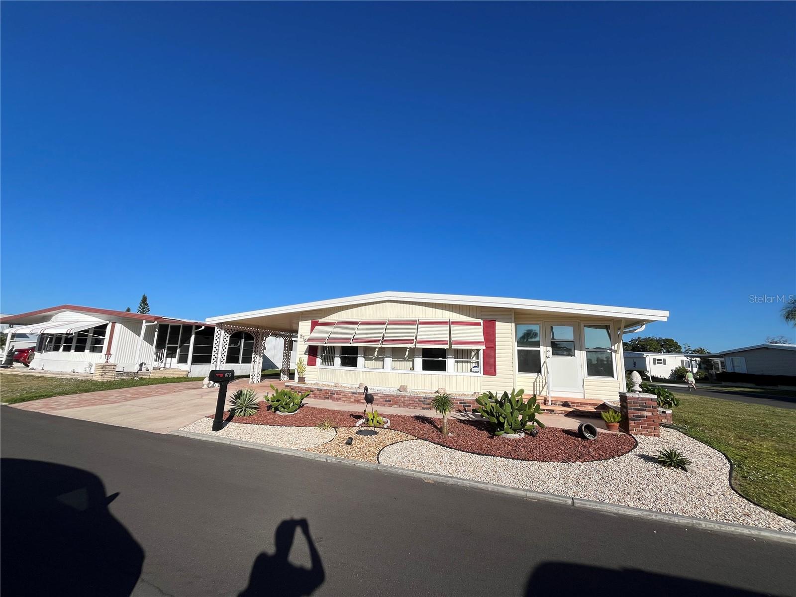 Image 2 of 47 For 878 Jolanda Circle