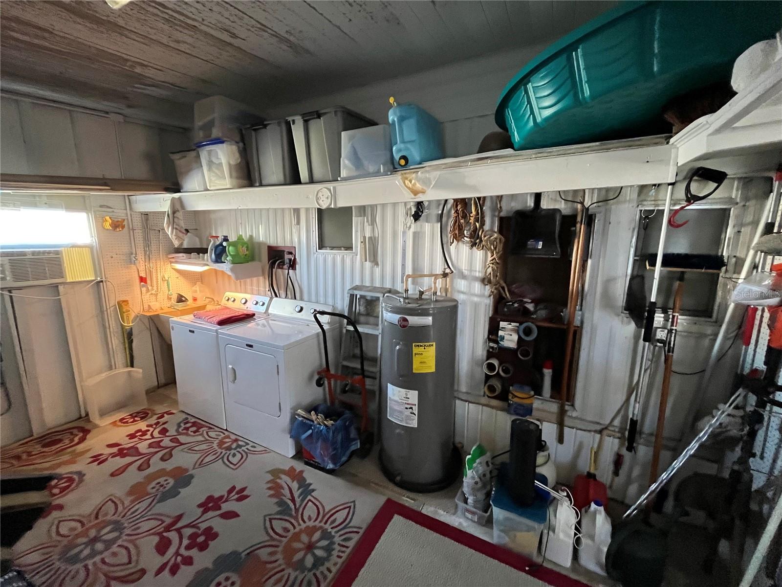 Image 45 of 47 For 878 Jolanda Circle