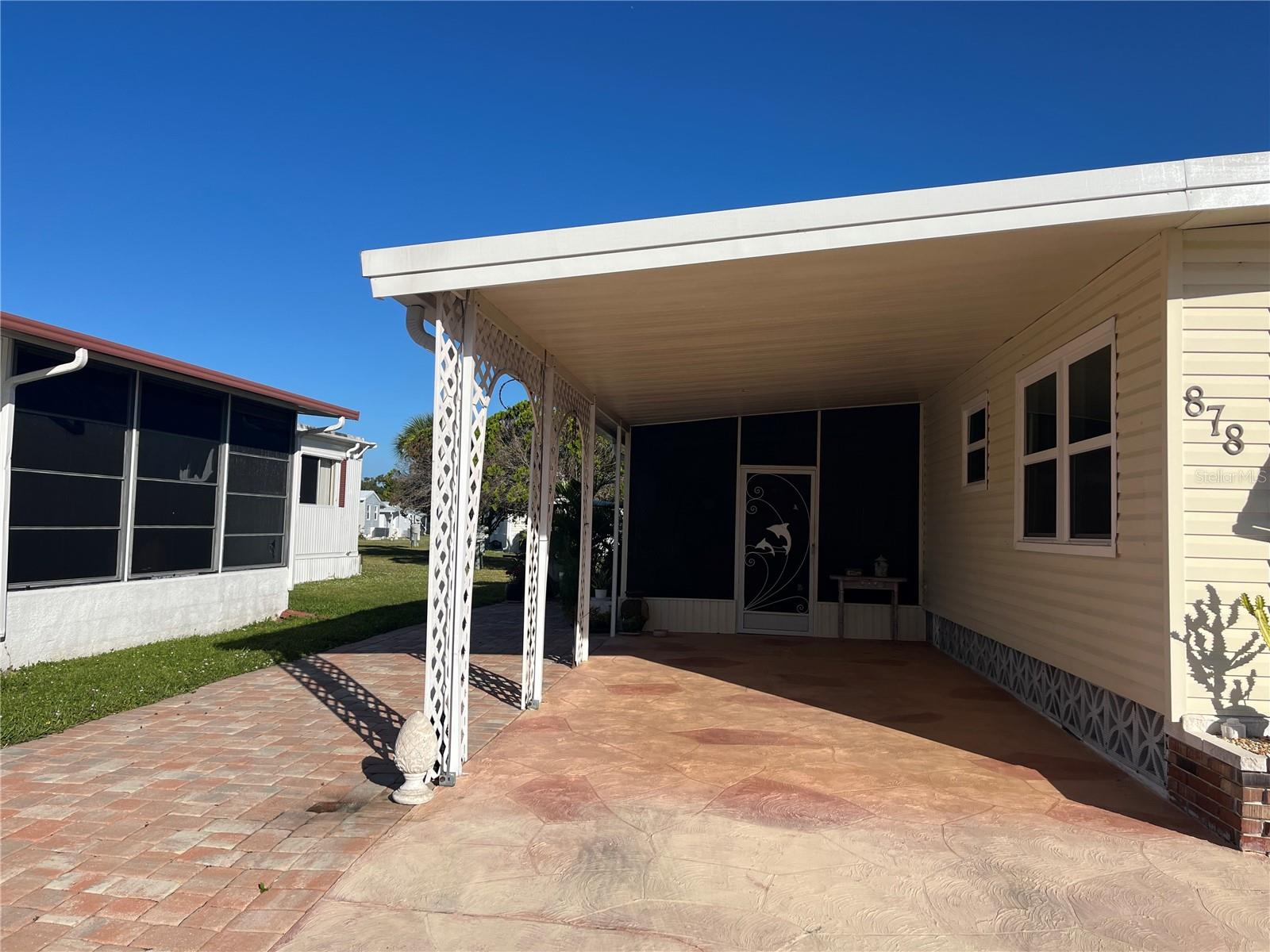 Image 5 of 47 For 878 Jolanda Circle