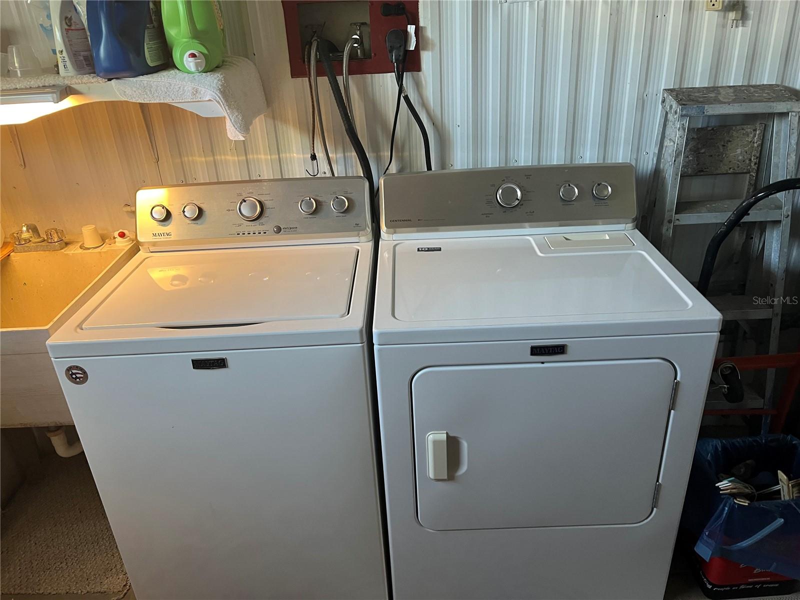 Image 53 of 57 For 878 Jolanda Circle